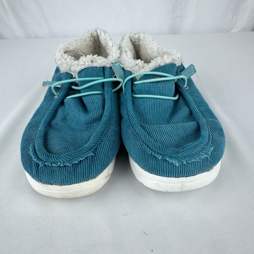 Winter Plush Shoes for Women with Faux Fur Lining - Picture 2 of 7